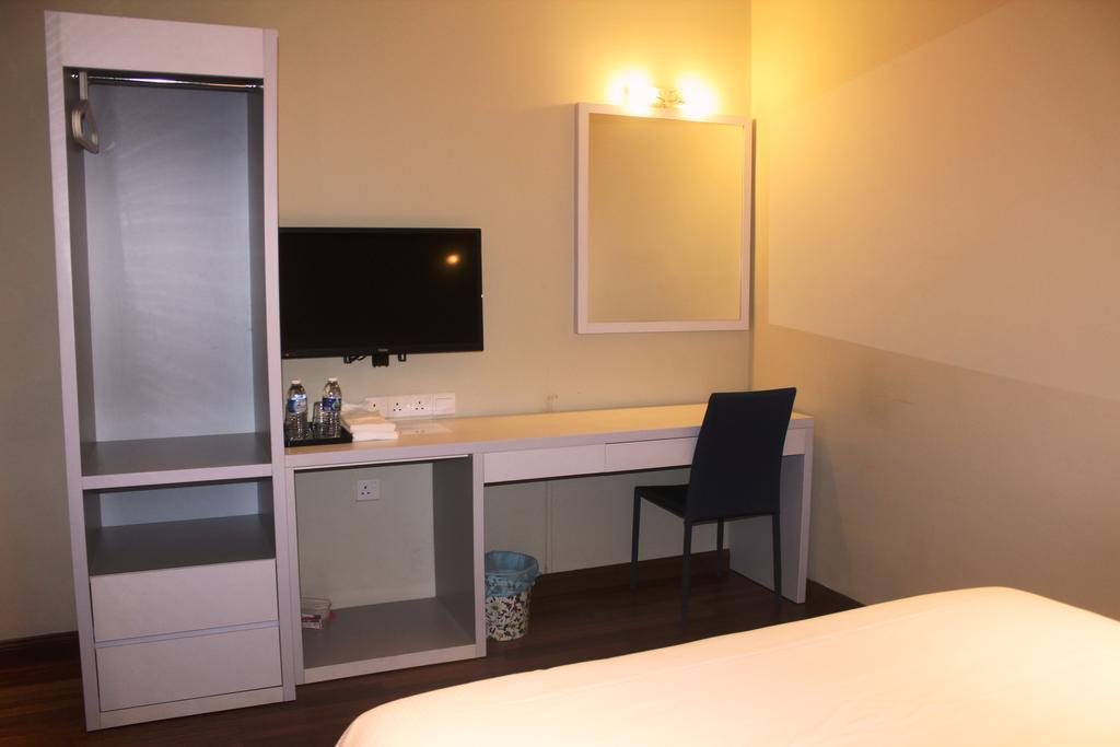 פטלין ג'איה Easyrest Hotel חדר תמונה