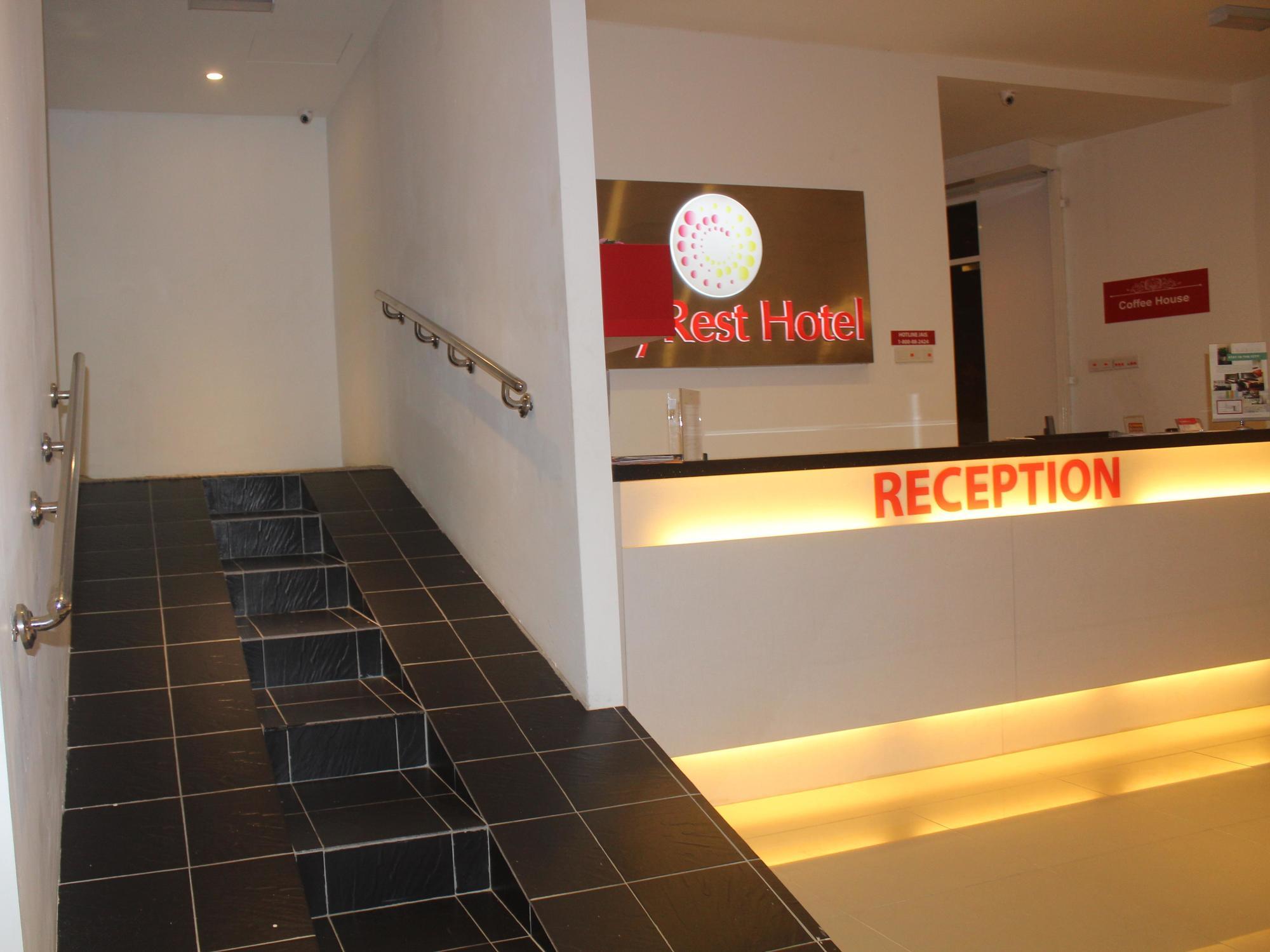 פטלין ג'איה Easyrest Hotel מראה חיצוני תמונה